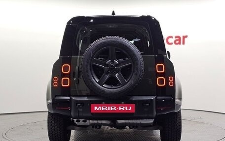 Land Rover Defender II, 2026 год, 13 040 000 рублей, 5 фотография