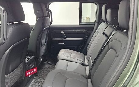 Land Rover Defender II, 2026 год, 13 040 000 рублей, 7 фотография