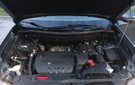 Mitsubishi Outlander III рестайлинг 3, 2014 год, 1 420 000 рублей, 5 фотография