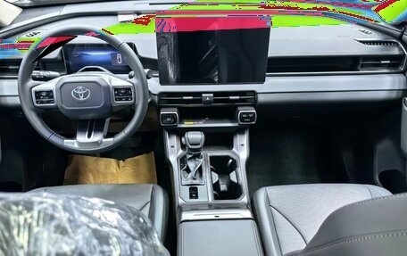Toyota RAV4, 2026 год, 4 520 000 рублей, 11 фотография