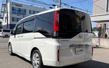Honda Stepwgn IV, 2016 год, 1 471 000 рублей, 8 фотография