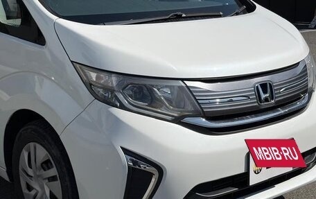 Honda Stepwgn IV, 2016 год, 1 471 000 рублей, 13 фотография