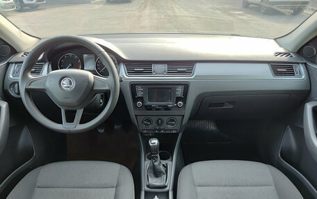 Skoda Rapid I, 2017 год, 963 000 рублей, 17 фотография