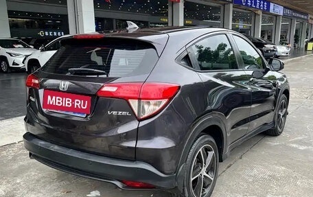 Honda Vezel, 2022 год, 1 395 028 рублей, 6 фотография