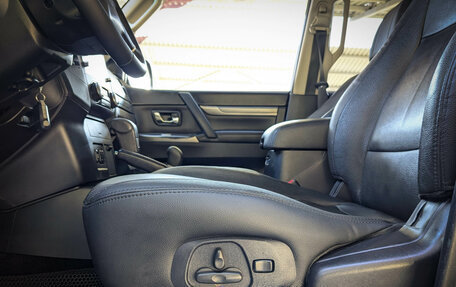 Mitsubishi Pajero IV, 2012 год, 1 899 500 рублей, 18 фотография