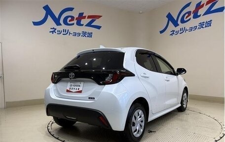 Toyota Yaris, 2025 год, 1 485 678 рублей, 5 фотография