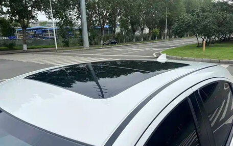 Honda Vezel, 2022 год, 1 405 028 рублей, 7 фотография