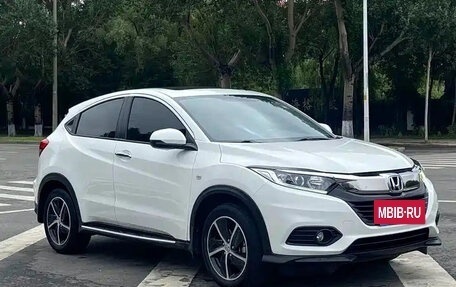 Honda Vezel, 2022 год, 1 405 028 рублей, 3 фотография