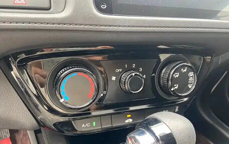 Honda Vezel, 2022 год, 1 405 028 рублей, 15 фотография