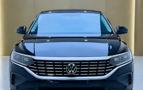 Volkswagen Passat B8 рестайлинг, 2023 год, 2 400 000 рублей, 2 фотография