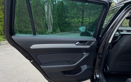 Volkswagen Passat B8 рестайлинг, 2021 год, 2 090 000 рублей, 11 фотография