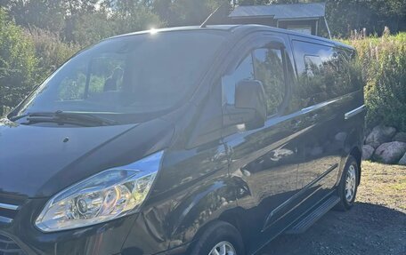 Ford Tourneo Custom I рестайлинг, 2014 год, 2 200 000 рублей, 1 фотография