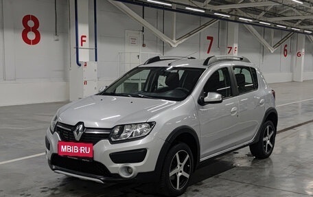 Renault Sandero II рестайлинг, 2016 год, 750 000 рублей, 1 фотография