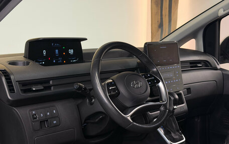 Hyundai Staria, 2022 год, 4 400 000 рублей, 7 фотография