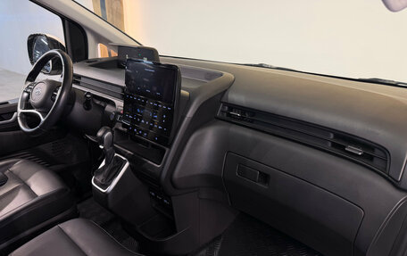 Hyundai Staria, 2022 год, 4 400 000 рублей, 16 фотография