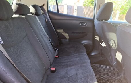 Nissan Leaf I, 2016 год, 895 000 рублей, 29 фотография