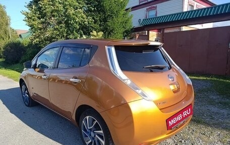 Nissan Leaf I, 2016 год, 895 000 рублей, 31 фотография