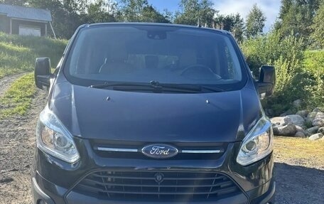 Ford Tourneo Custom I рестайлинг, 2014 год, 2 200 000 рублей, 2 фотография