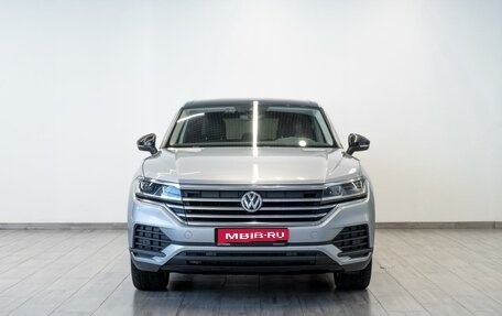 Volkswagen Touareg III, 2018 год, 3 749 000 рублей, 3 фотография