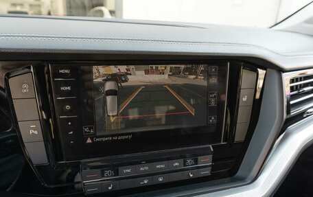 Volkswagen Touareg III, 2018 год, 3 749 000 рублей, 18 фотография