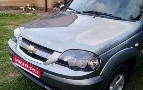 Chevrolet Niva I рестайлинг, 2016 год, 719 000 рублей, 2 фотография