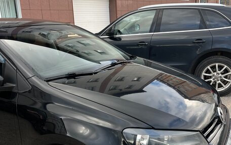 Volkswagen Polo VI (EU Market), 2011 год, 550 000 рублей, 21 фотография