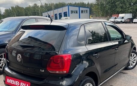 Volkswagen Polo VI (EU Market), 2011 год, 550 000 рублей, 22 фотография