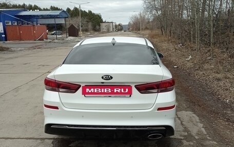 KIA Optima IV, 2018 год, 1 800 000 рублей, 4 фотография