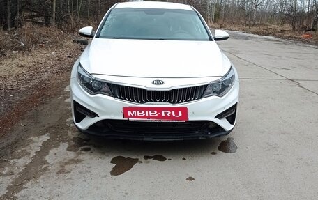 KIA Optima IV, 2018 год, 1 800 000 рублей, 8 фотография