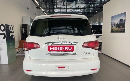 Infiniti QX56, 2011 год, 1 700 000 рублей, 5 фотография