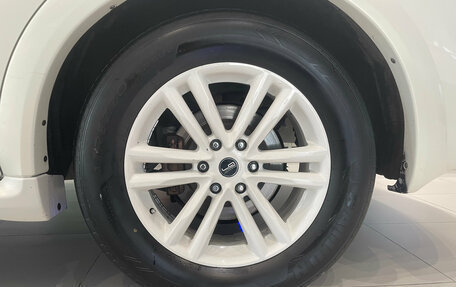 Infiniti QX56, 2011 год, 1 700 000 рублей, 13 фотография