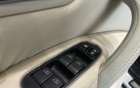 Infiniti QX56, 2011 год, 1 700 000 рублей, 28 фотография