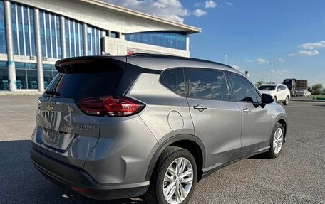 Chevrolet Orlando, 2021 год, 1 500 000 рублей, 4 фотография
