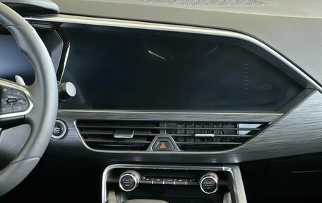 Geely Tugella FY11, 2023 год, 3 195 000 рублей, 18 фотография