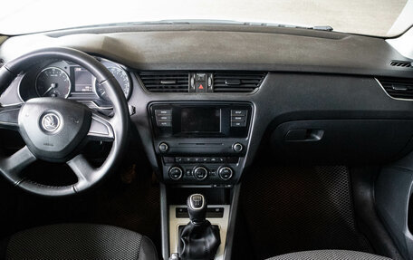 Skoda Octavia, 2014 год, 1 075 000 рублей, 5 фотография