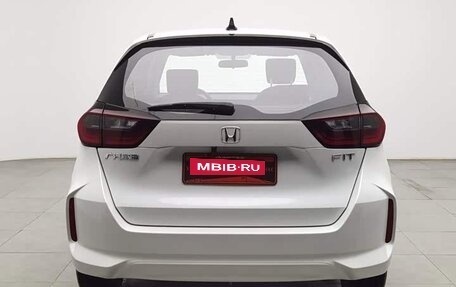 Honda Fit, 2023 год, 1 390 000 рублей, 4 фотография