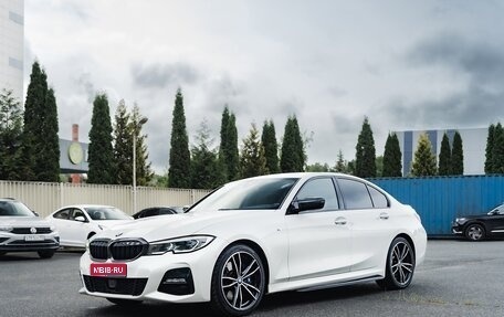 BMW 3 серия, 2020 год, 4 100 000 рублей, 1 фотография