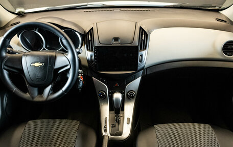 Chevrolet Cruze II, 2014 год, 800 000 рублей, 5 фотография