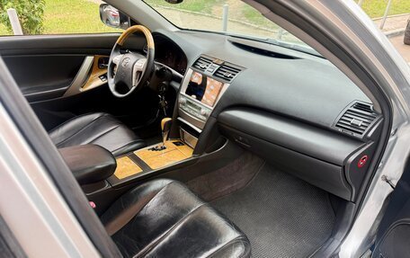 Toyota Camry, 2006 год, 745 000 рублей, 13 фотография