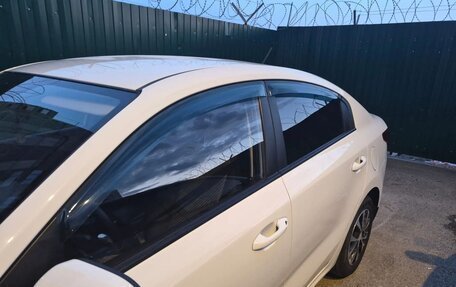 KIA Rio IV, 2018 год, 1 530 000 рублей, 3 фотография