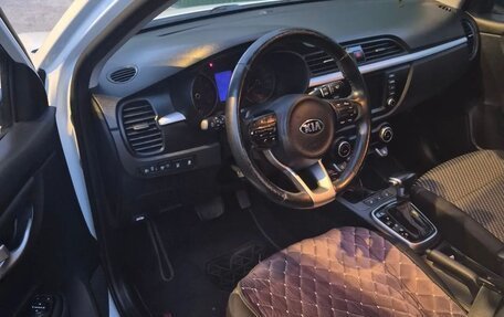 KIA Rio IV, 2018 год, 1 530 000 рублей, 11 фотография