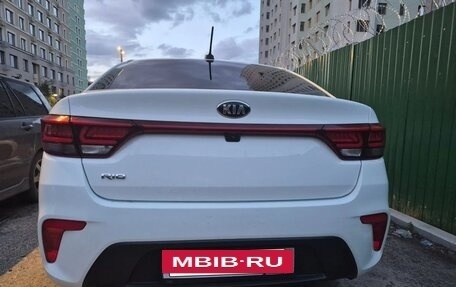 KIA Rio IV, 2018 год, 1 530 000 рублей, 2 фотография