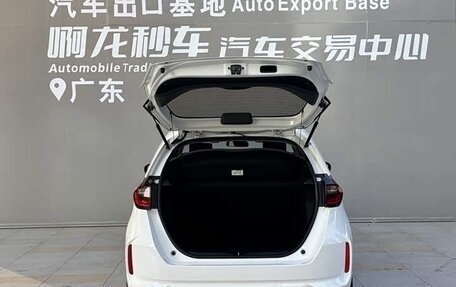 Honda Fit, 2021 год, 1 370 000 рублей, 6 фотография