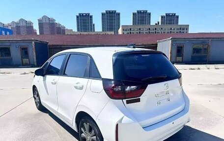 Honda Fit, 2022 год, 1 215 000 рублей, 6 фотография