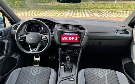 Volkswagen Tiguan II, 2022 год, 3 500 000 рублей, 27 фотография