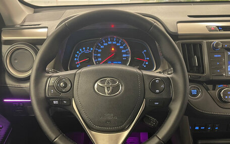 Toyota RAV4, 2014 год, 1 540 000 рублей, 15 фотография