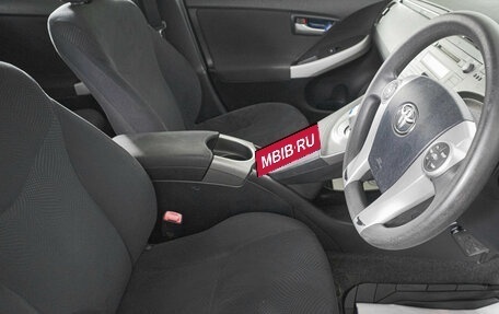 Toyota Prius, 2012 год, 1 049 000 рублей, 12 фотография