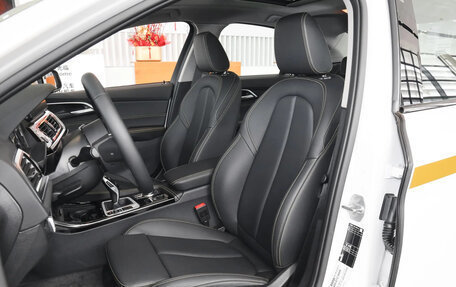 BMW 1 серия, 2022 год, 1 720 000 рублей, 11 фотография