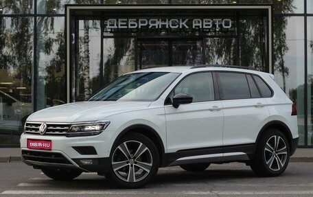 Volkswagen Tiguan II, 2019 год, 2 895 000 рублей, 1 фотография