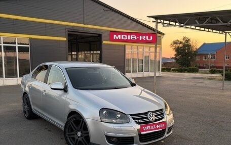 Volkswagen Jetta VI, 2008 год, 620 000 рублей, 1 фотография